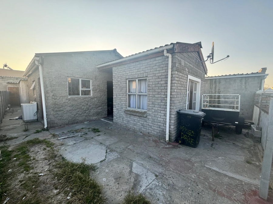 2 Bedroom Property for Sale in Philippi Western Cape